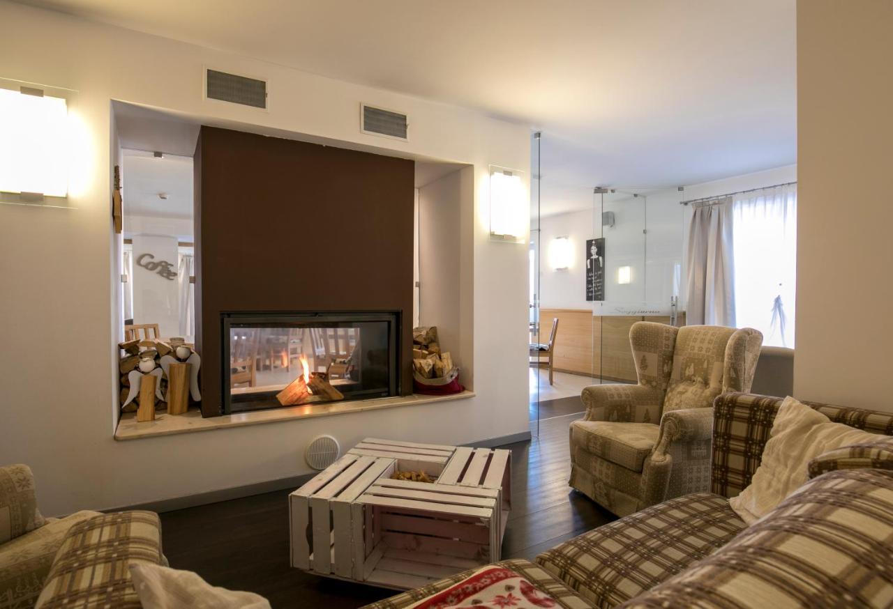 Luna Bianca Hotel 3*